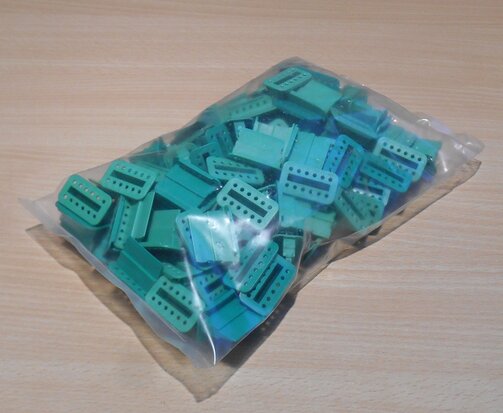 Deutsch W12S Wedge Lock green 12 pos plug (250 pieces)