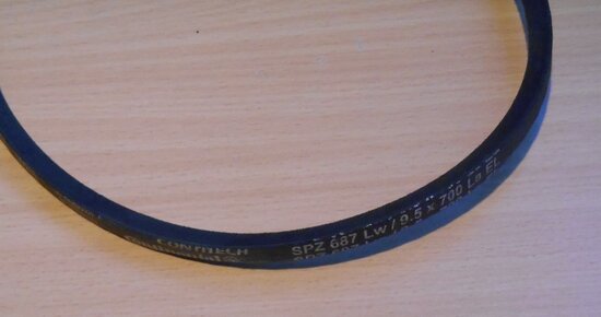 CONTITECH SPZ 630 LW V-belt