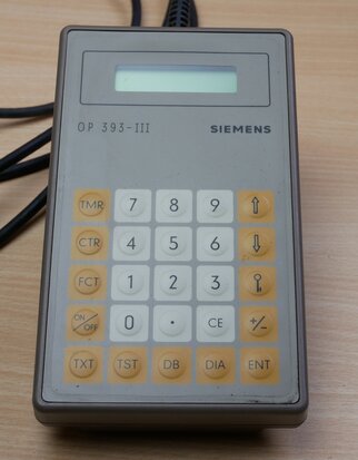 Siemens 6ES5393-0UA15 OP 393 III Control panel 6ES53930UA15