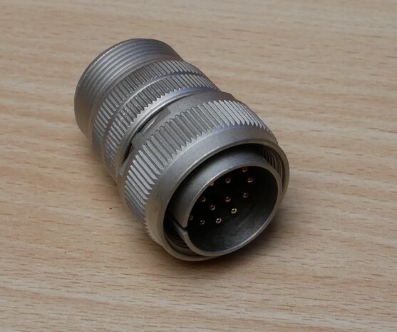 Amphenol MS3106A20-29P Circular MIL Spec Connector 17P