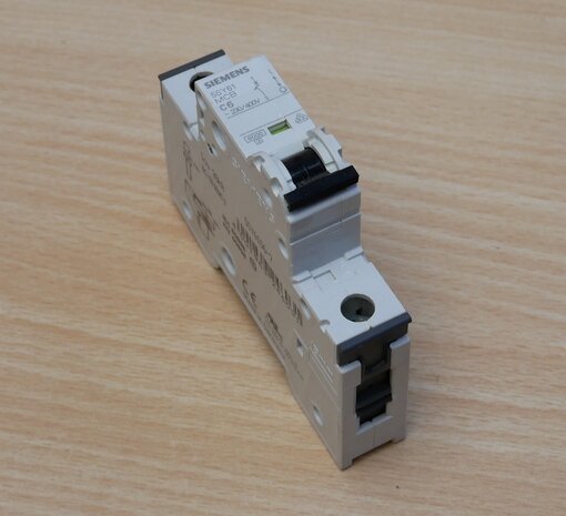 Siemens 5SY61 MCB C6 circuit breaker 1P 6A