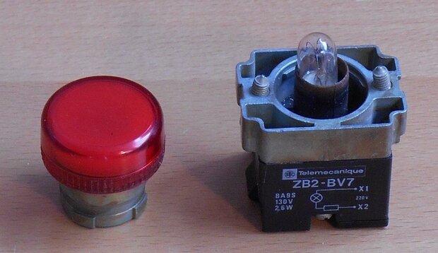Telemecanique light module ZB2-BV7 red