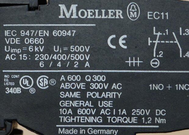 moeller button blue reset button with 1x EC11 and 1x EK10 contact element
