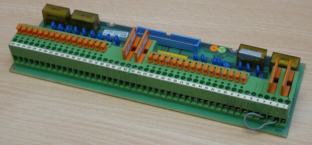 ASEA 2668 184-247 / 2 circuit board 4x8 channels servo controller board
