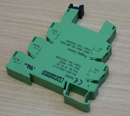 Phoenix Contact PLC-BSC-24DC / 21-21 PLC relay socket 2967015