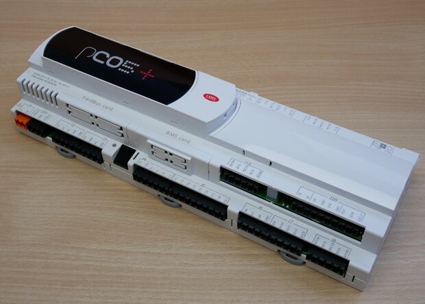 Carel PCO5+ P+500BAB000L0 controller large version, USB port