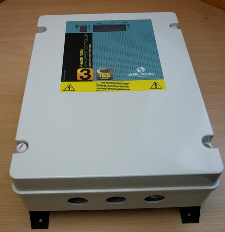 SELPRO RGM 340 Master & Slave-systeem voor het aandrijven van driefasige AC-ventilatormotoren