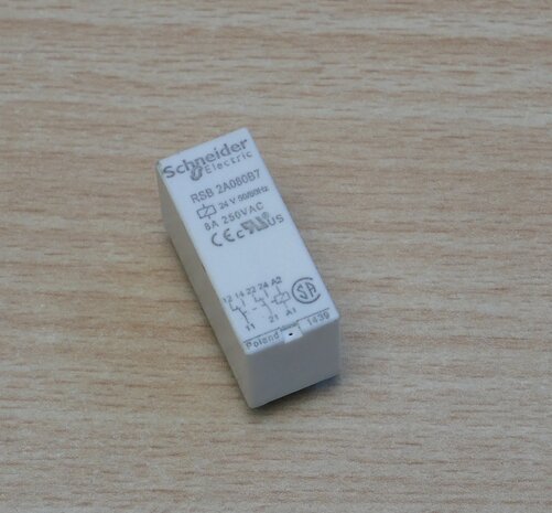 Schneider Electric RSB 2A080B7 Zelio Switching relay 24V AC / DC 2 Wiss.cont.