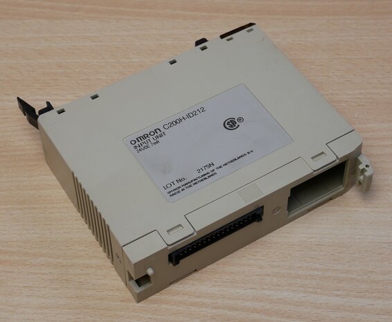 Omron C200H-ID212 Input unit 24V DC 7mA