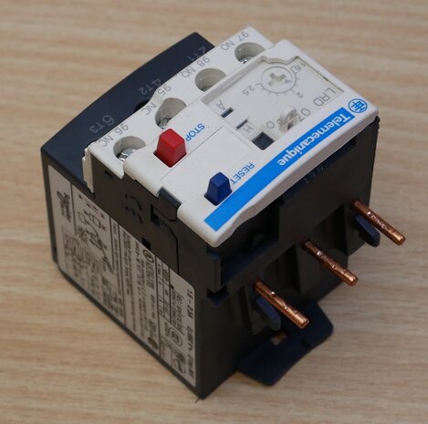 Telemecanique LRD07 thermal relay 1.6 - 2.5A 1NO + 1NC