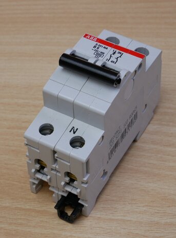 ABB S201-NA B6 circuit breaker 1p + N 6A B, 2CDS251103R0065