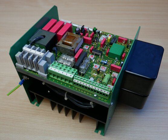 Control Techniques Bv 524/28-15-2 Power Conversion Analog 1Q