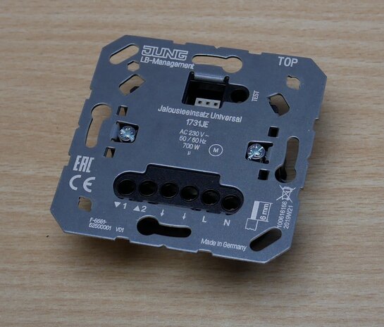 Jung 1731JE Blind basic element universal