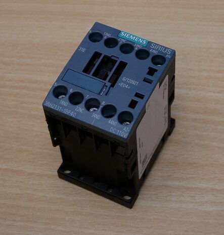 Siemens 3RH21311BF40 Auxiliary contactor, 3NO+1NC, DC110V