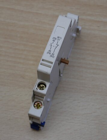 Schneider Electric GVAN11 hulpcontact 1NC+1NO zijkant (gebruikt)