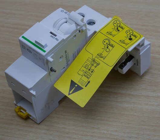 Schneider Electric A9Q31225 quick vigi ic60 2P 25a 30ma A si