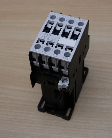 AEG LS5K.10 contactor 3P 1NO 24V DC 25A, 143659