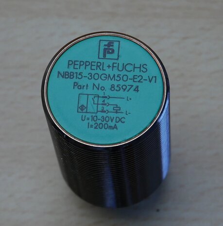 Pepperl+Fuchs NBB15-30GM50-E2-V1 Inductieve sensor 15mm PNP, maakcontact (NO) 200mA