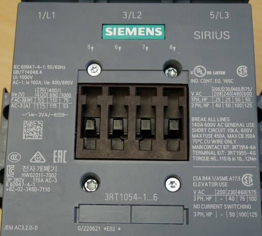 Siemens 3RT1054-1AP36 contactor ac/DC 64KW 115a ac3, 220 - 240 V (damaged)