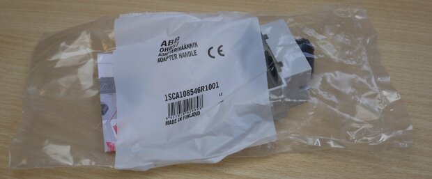 Abb 1SCA108546R1001 Handle for ot
