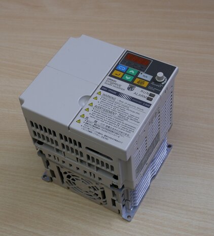 Omron 3G3MV-AB022 Inverter 2.2KW 200V