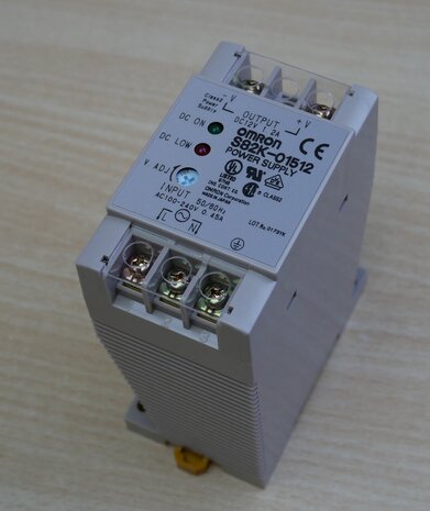 Omron S82K-01512 Power supply