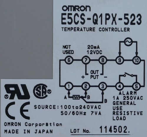 Omron E5CS-Q1PX-523 Temperature controller 1A 100-240VAC 7VA