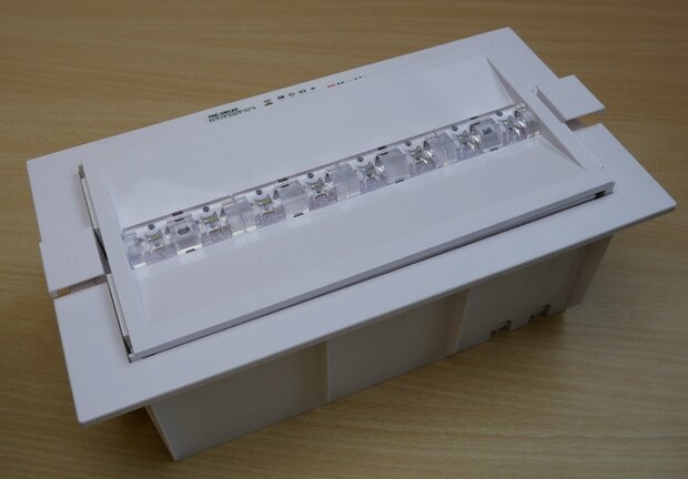 Van Lien 24063112 previx noodverlichtingsarmatuur led ip40 7TCA091160R0046