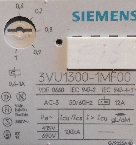 Siemens starter 3VU1300-1MF00 3P 1NO, 1NC. 0.60-1 A