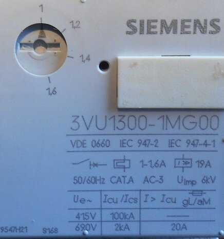 Siemens motorstarter protector 3VU13001MG00 1-1.6AMP 3P 690V 1NO 1NC