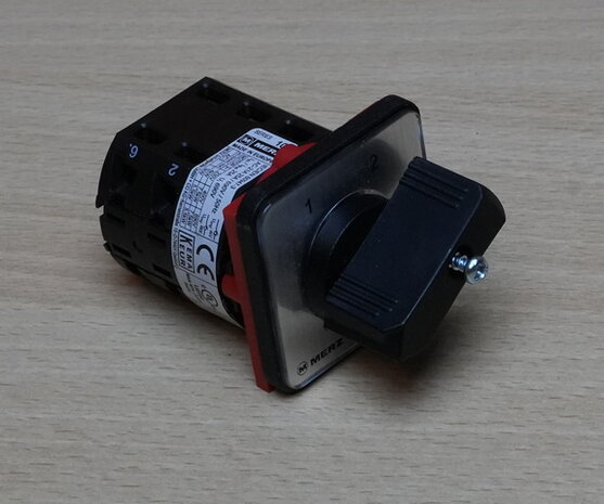 Merz-Z105-50200-Nokkenschakelaar
