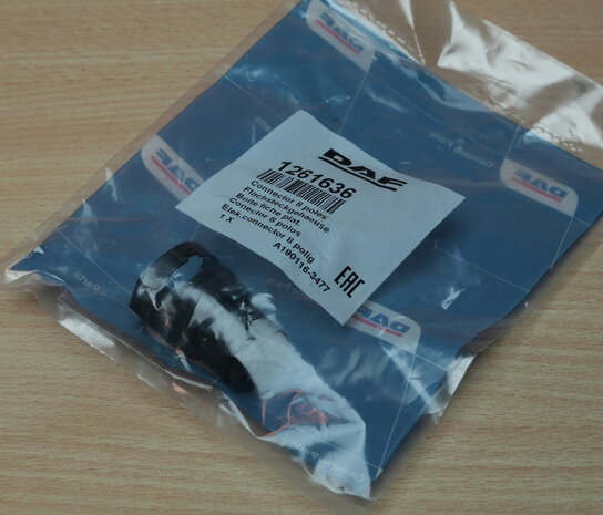 DAF-1261636-connector-8P