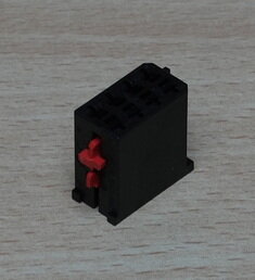 Molex-98685-1001-Automotive-Connector-8P