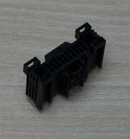 Yazaki 7287-2047-30 Connector automobiel 24P