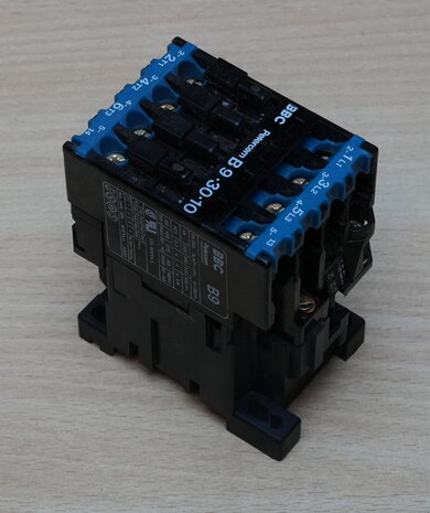 BBC B9-30-10 magneetschakelaar 48V 26A
