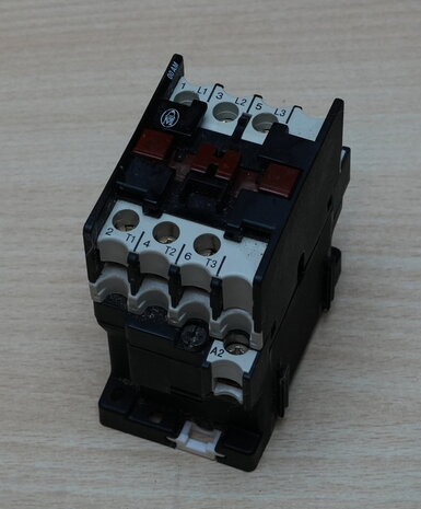 Moeller-DIL00AM-magneetschakelaar-380V-3P