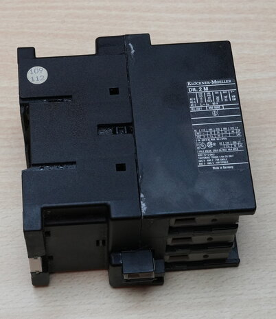 Kl&ouml;ckner-Moeller DIL2M magneetschakelaar 220V 240V 50/60 Hz 3P 90A, DIL 2M