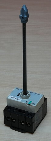 Holec-DCM63-4-lastscheider-63A-4P