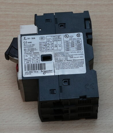 Telemecanique Schneider GV2ME32 motor protection switch 3P, 24 - 32A