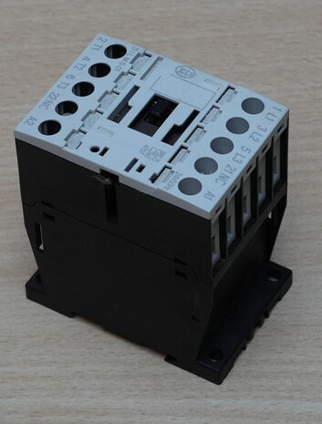 Moeller DILM9-01 Sch&uuml;tz 24V 3P+1NC 20A (gebraucht)