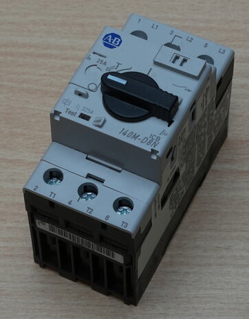 Allen-Bradley-140M-D8N-C25-motorbeveiligingsschakelaar-25A