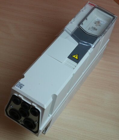 ABB ACS580-01-02A7-4+B056+J400+N2901 frequentieregelaar =< 1 kV 3AUA0000130331