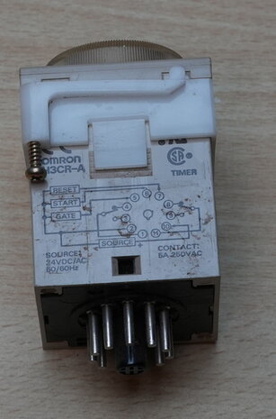 Omron H3CR-A 24V DC/AC tijdrelais 11 pin