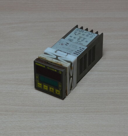 Eberle-TR-3400N-temperatuur-regelaar-EQD-11