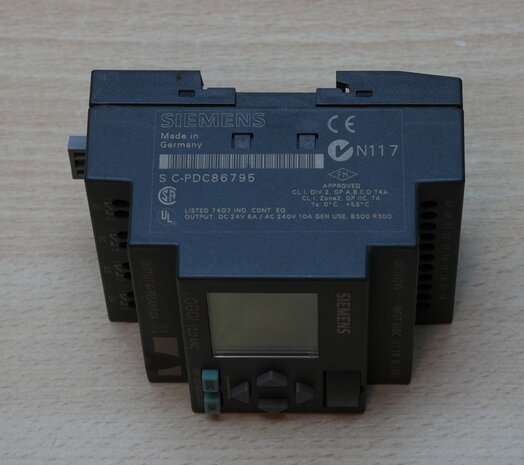 Siemens 6ED1052-1MD00-0BA3 LOGO! 12/24RC logic module 12V 24V