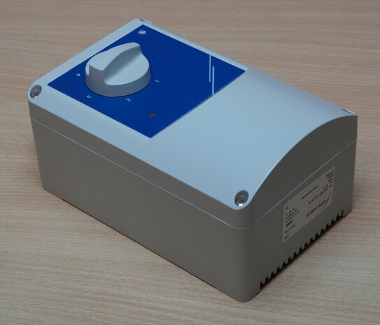Sentera Controls STR-1-22L22 Trafo regelaar 2,2 amp&egrave;re 5 standen