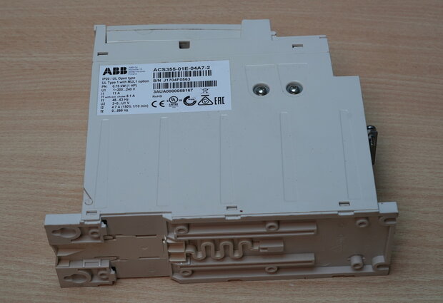 ABB ACS355-01E-04A7-2 Inverter Drive 0.75 kW, 1 phase, 4.7A