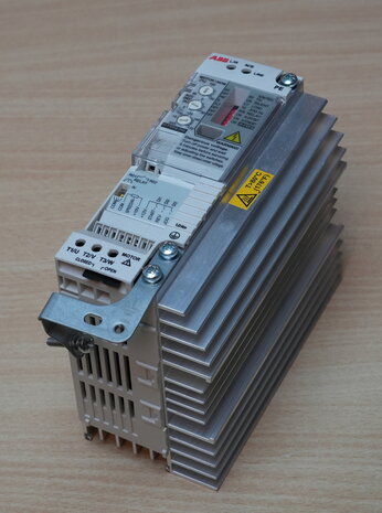 ABB ACS55-01E-04A3-2 Omvormer Aandrijving