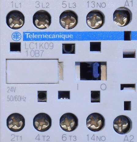 Telemecanique LC1K0910B7 24V magneetschakelaar 50/60Hz 3P 20A 036362