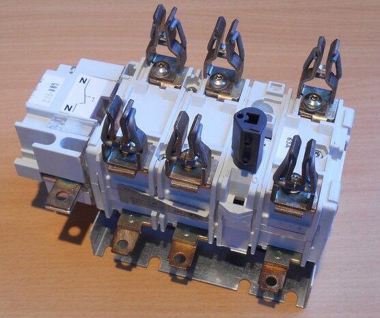 Eaton QSA disconnector fuse NH00 63A 3P + N 1320298